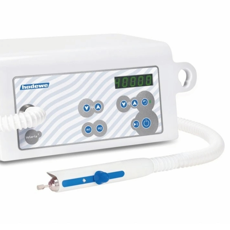 Přístrojová pedikúra +lakování +masáž