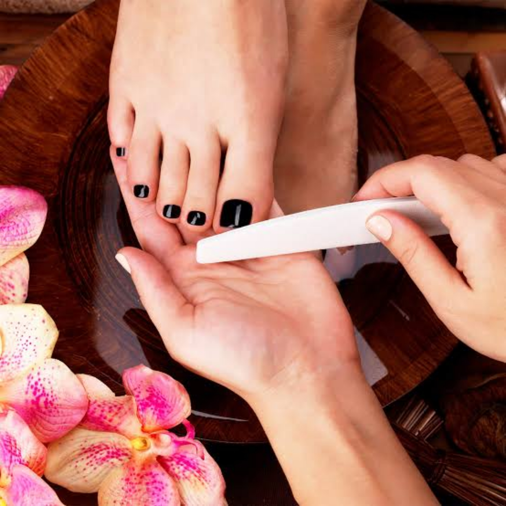 Semipermanente Mani & Pedicure Estetico