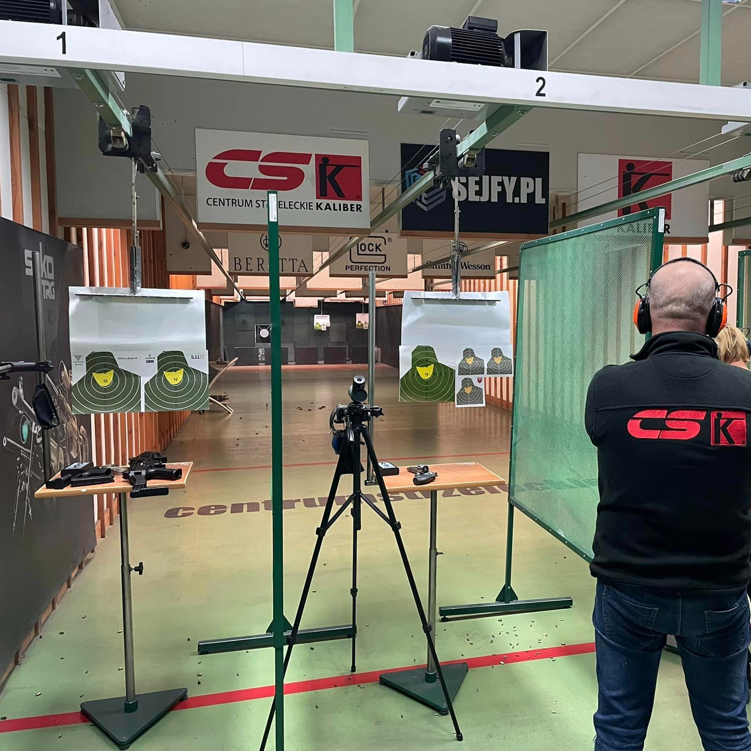 Oś strzelecka 60 minut bez własnej broni