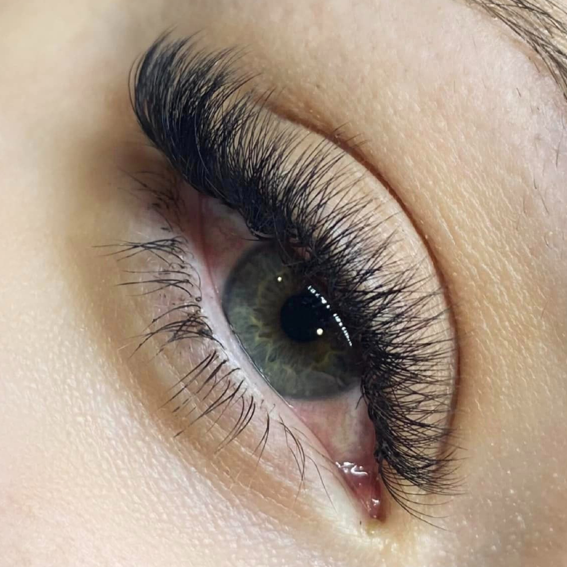 NOVÝ SET - Objemové řasy VOLUME (5D-10D)