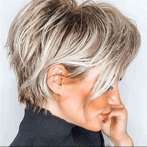 Coupe courte Stylisé