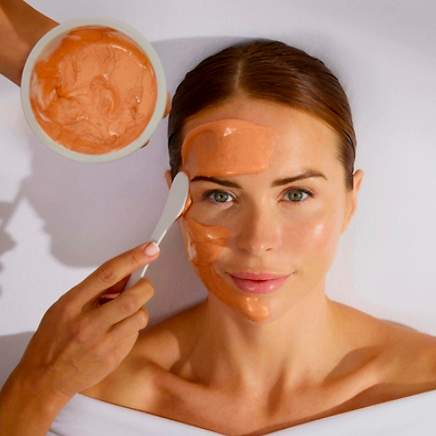 Regenerierende und Straffende Maske +Gesichts-,Halsmassage