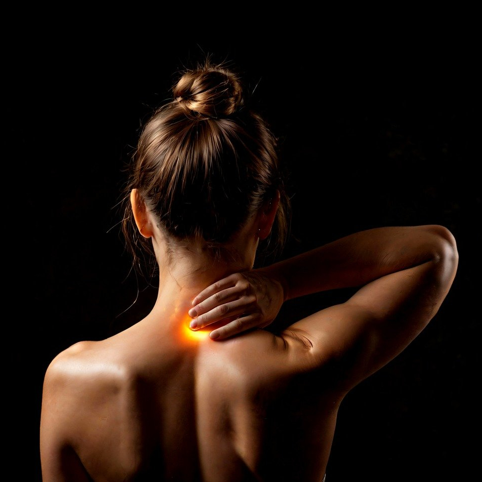 Massage trapèzes, nuque et crânien