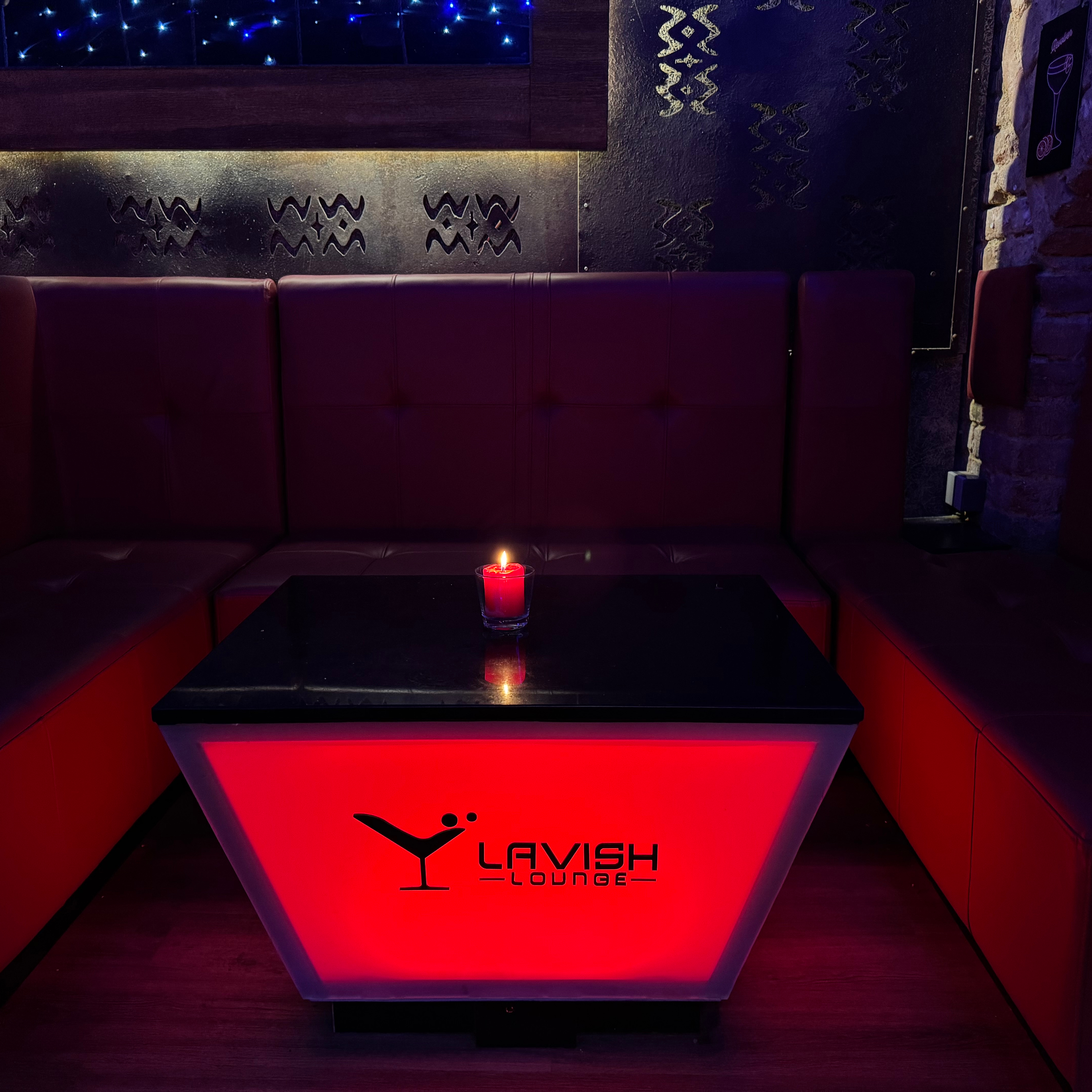 Rezervace stolu - 4 místa #6