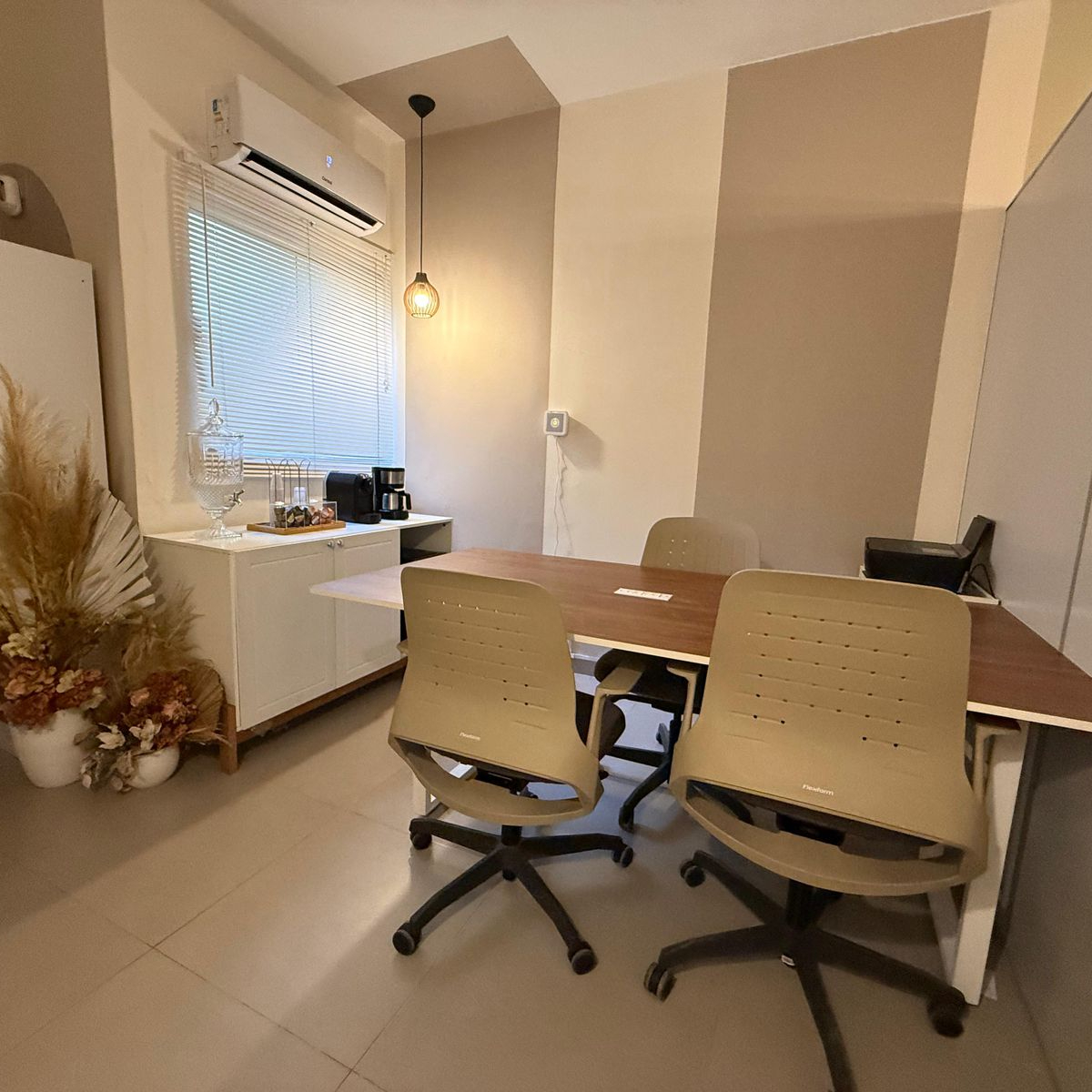 Posto de Trabalho (compartilhado)/2 Horas