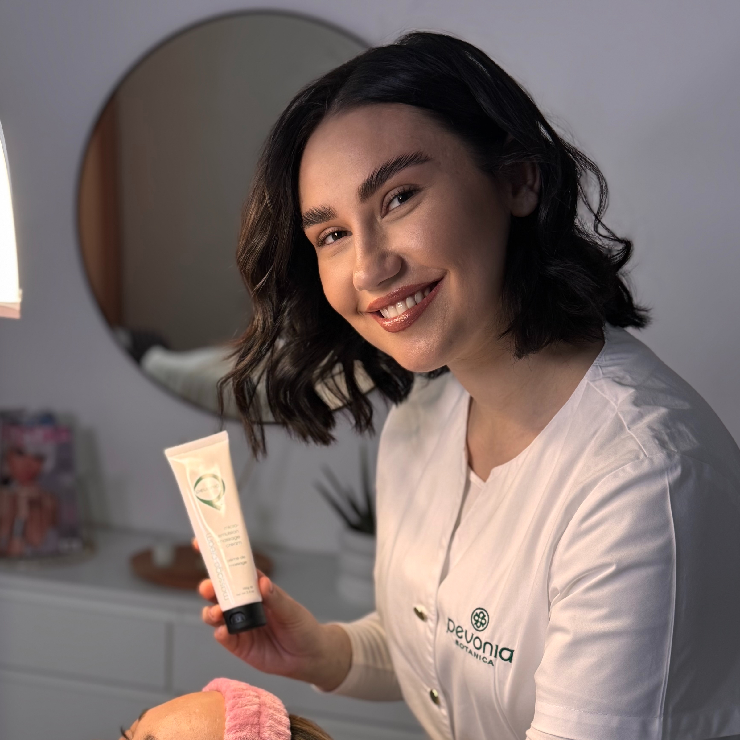 Liftingová masáž obličeje