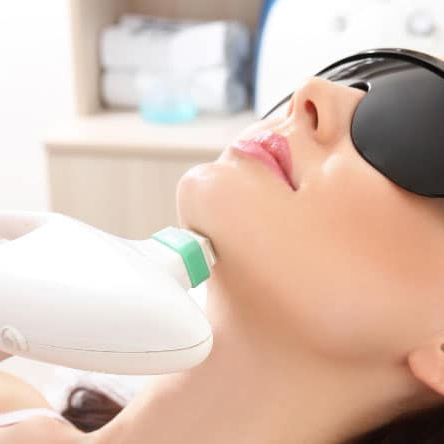 Depilação Laser SHR Linha do Pescoço