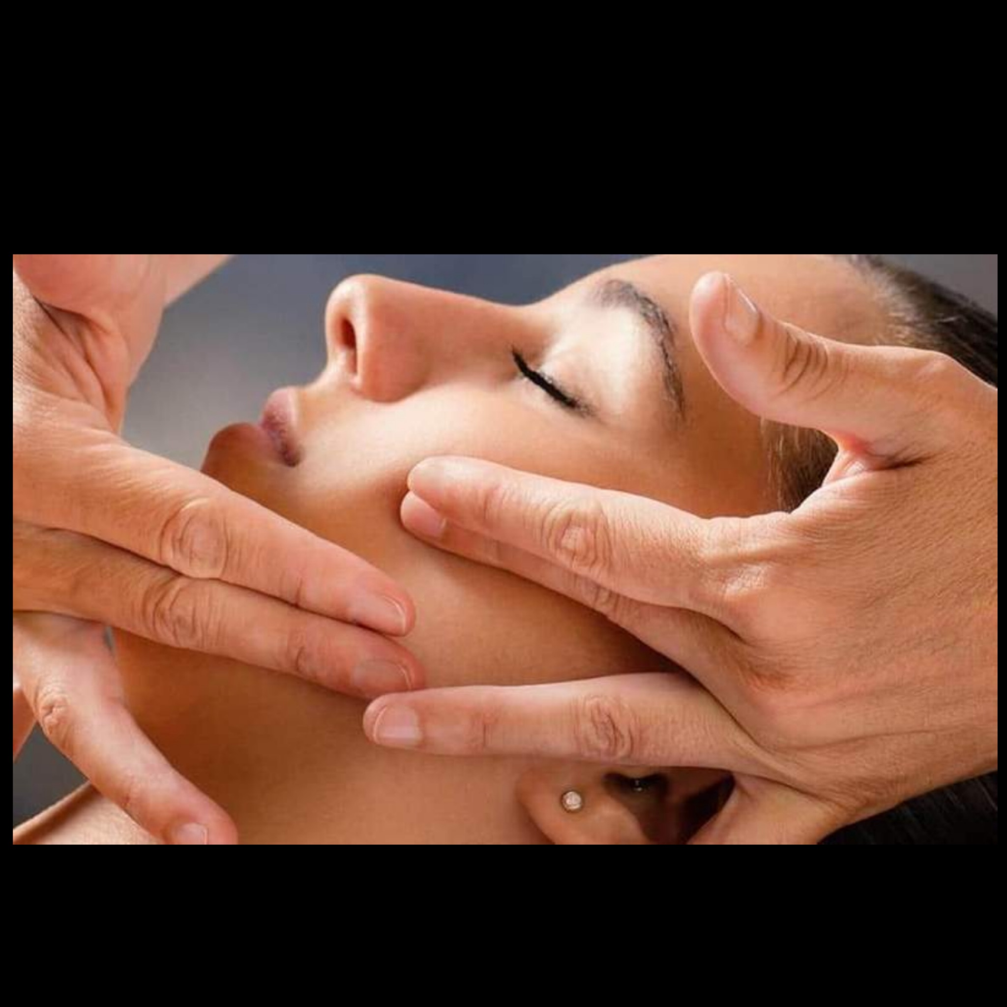 Le Modelage Visage Éclat