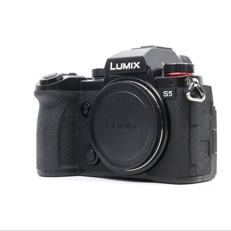 Panasonic Lumix S5