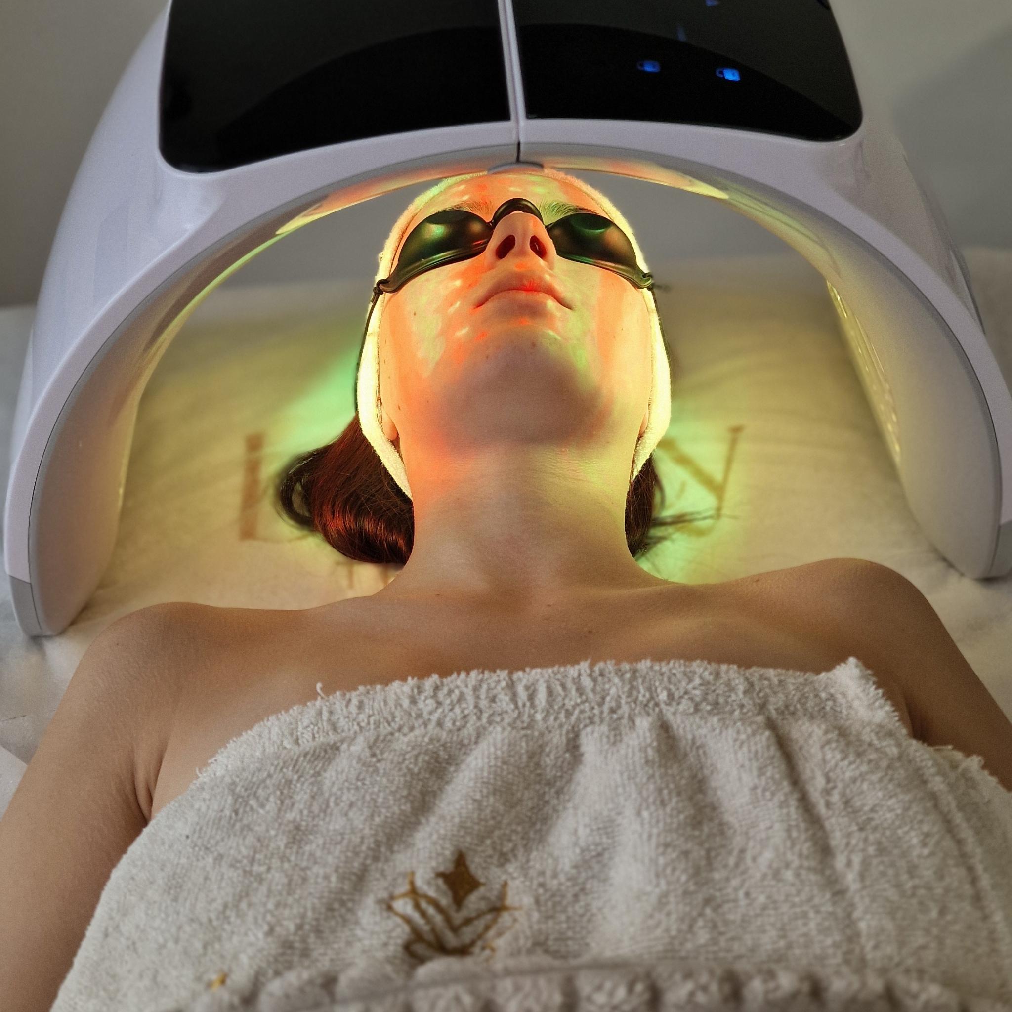 Ošetrenie pleti prémium + LED terapia