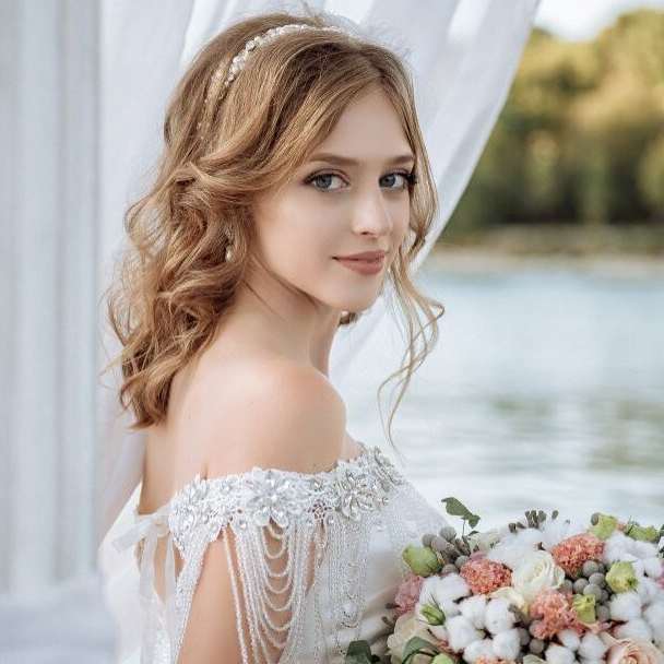 Nevěsta svatební make-up