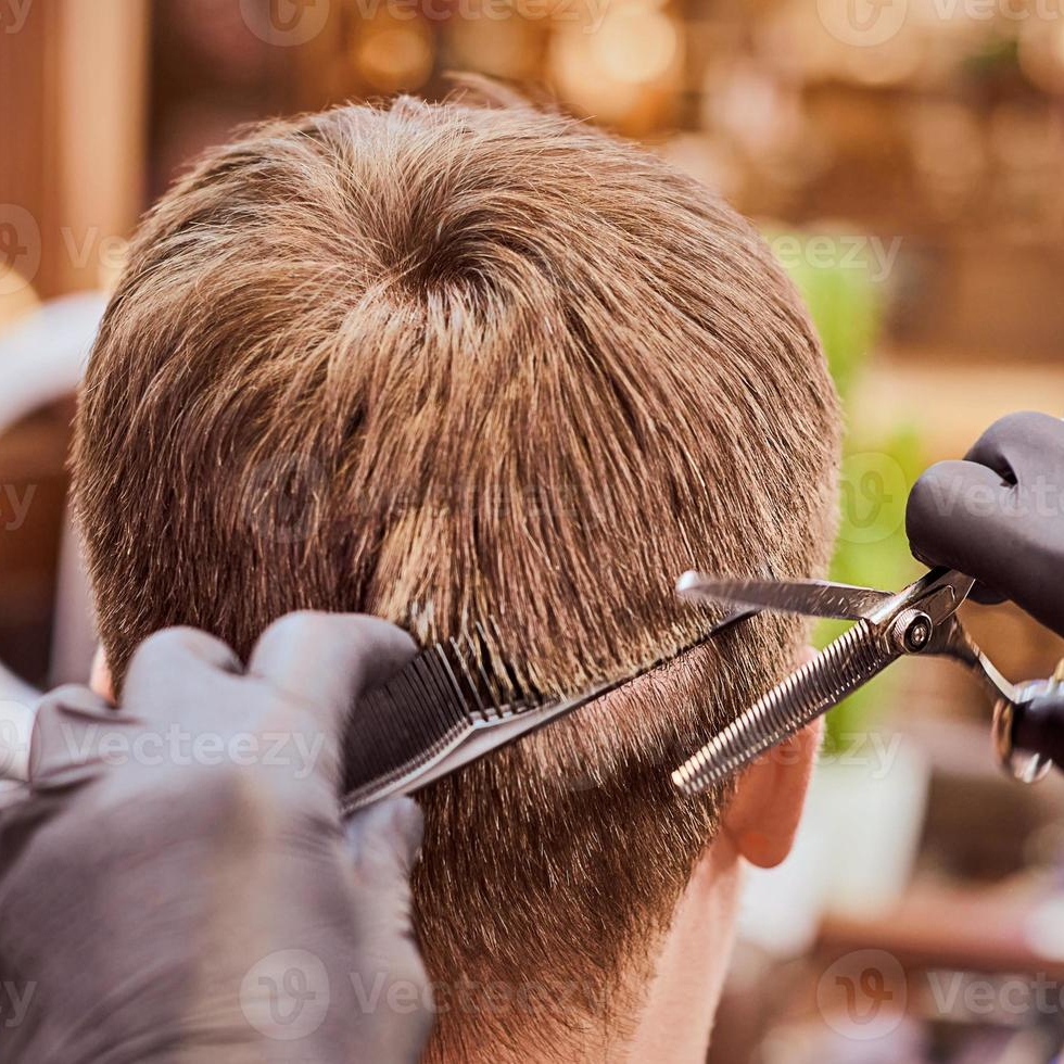 Coupe peigne ciseaux