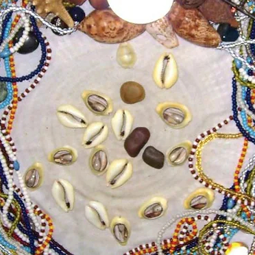 Jogo de Búzios e Tarot