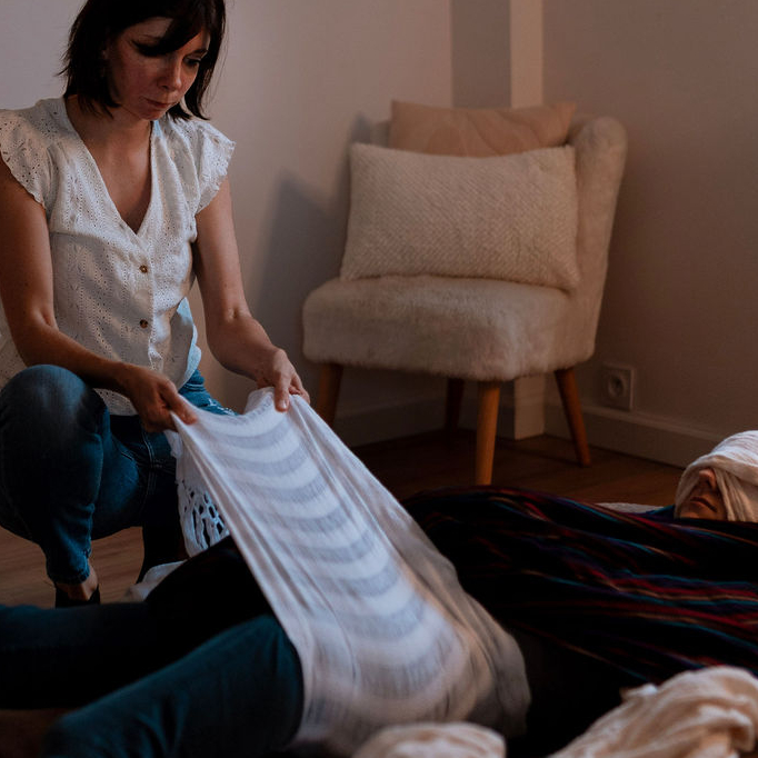 Soin Rebozo éclosion grossesse dès le 4ème mois