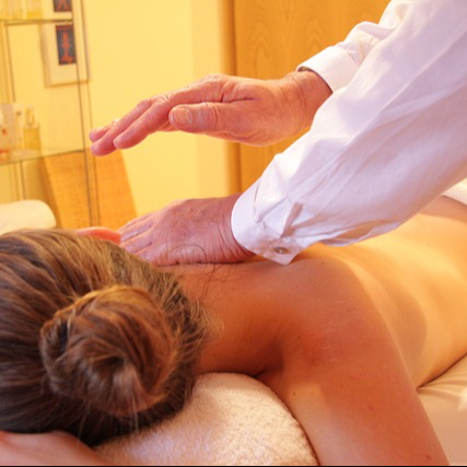 Masáž těla s detox peelingem 90 min