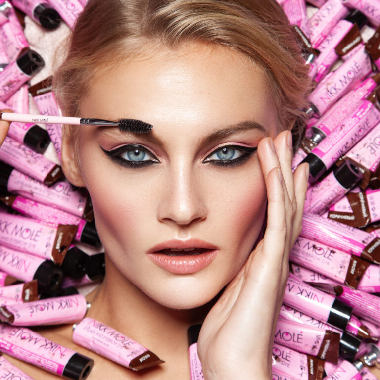 Szemöldökformázás