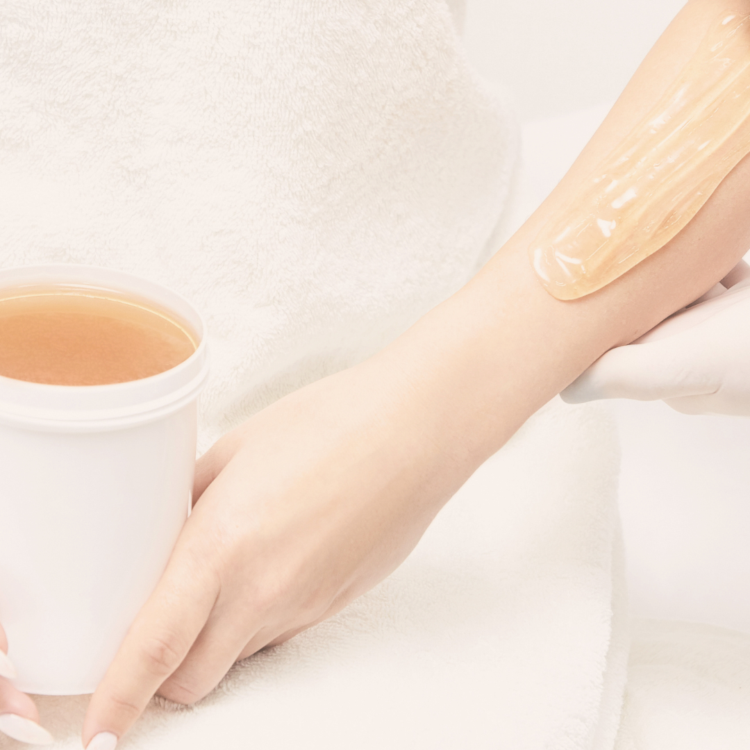 DEPILAÇÃO BRAÇOS (CERA QUENTE)