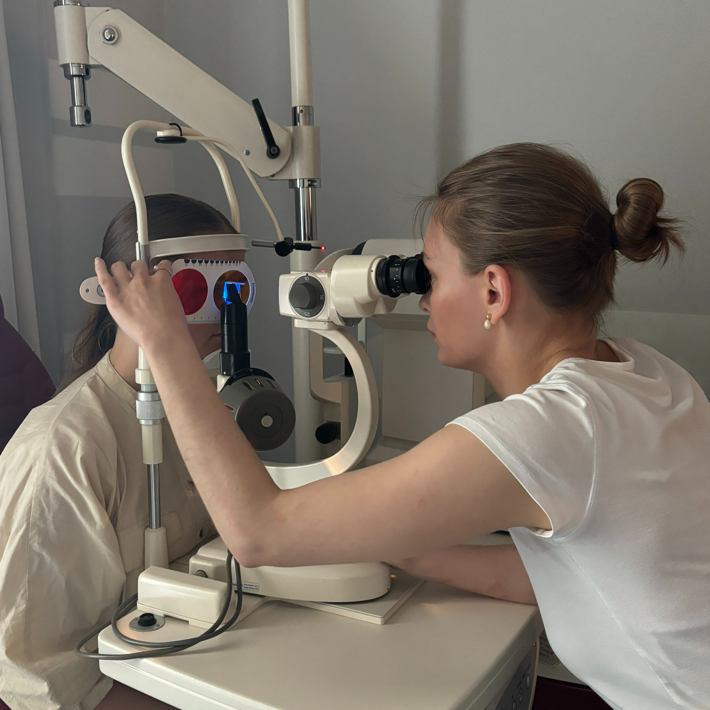 DOSPĚLÝ - Kontrola slzného filmu - Tear film check-up