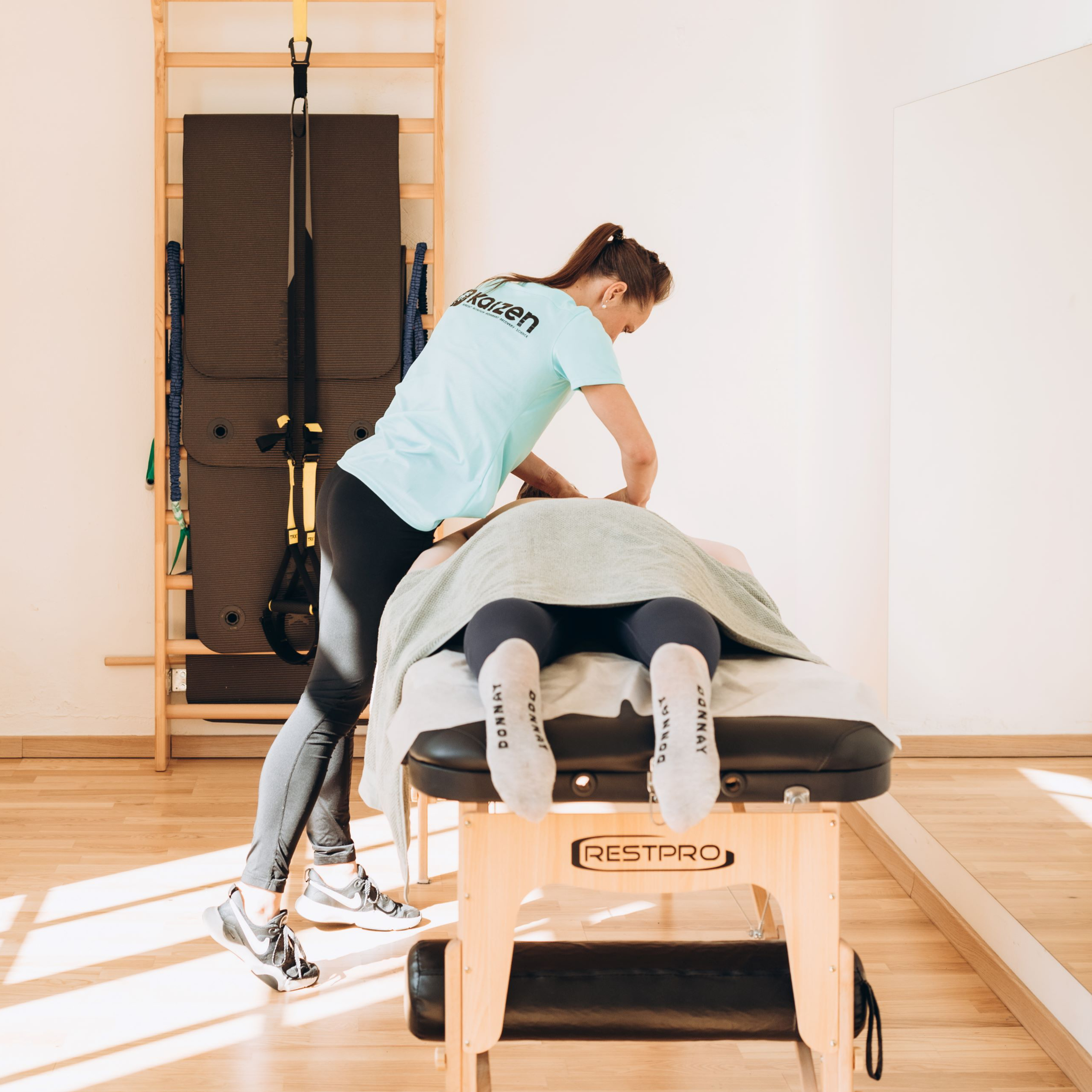 Ārstnieciskā vai sporta masāža (Kāju)