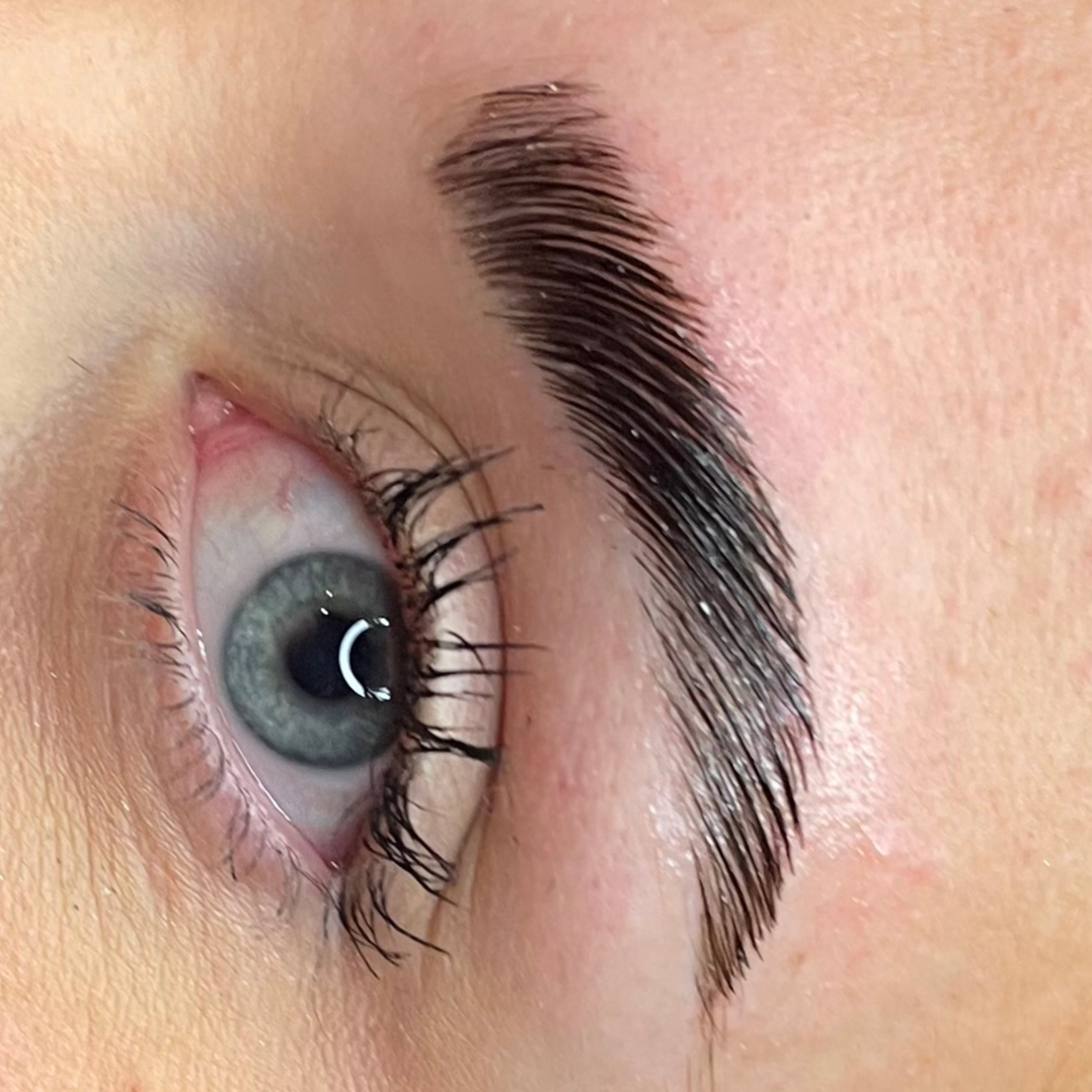 BROW LIFT + TEINTURE