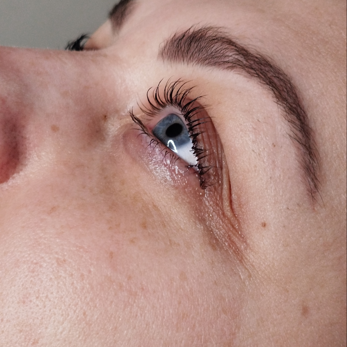 Réhaussement de cils+ teinture