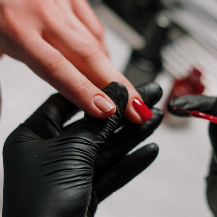 REPOSIÇÃO DE UNHAS EM GEL