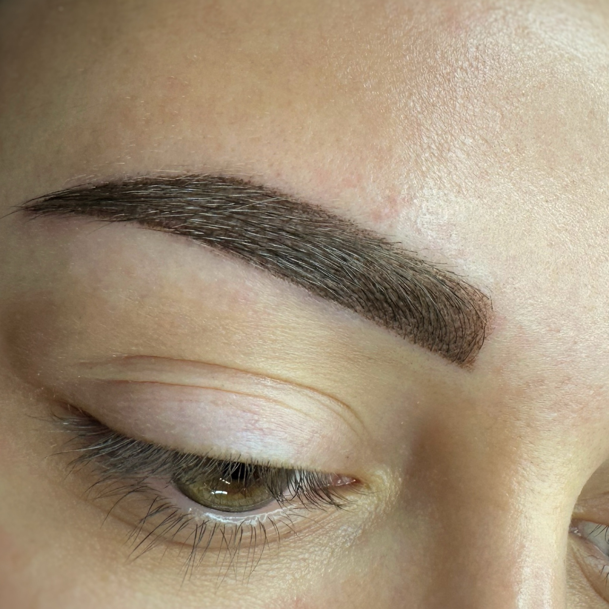 Permanentní make-up obočí