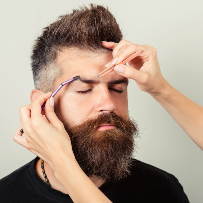 Epilation homme sourcils