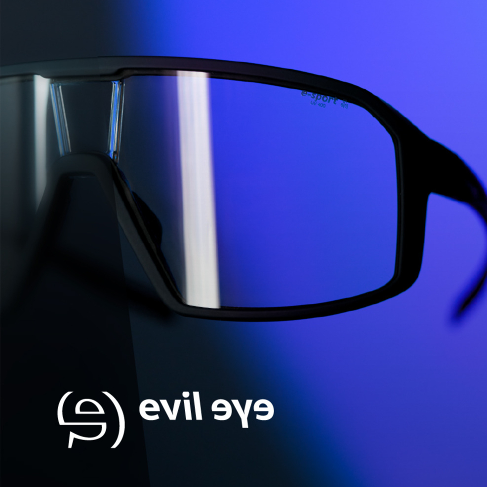 Konzultace ohledně sportovních brýlí s dioptrickou korekcí - Con