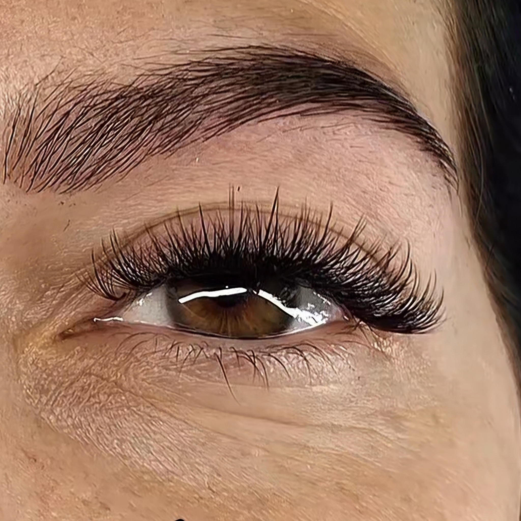 Extensions de cils – Volume russe léger
