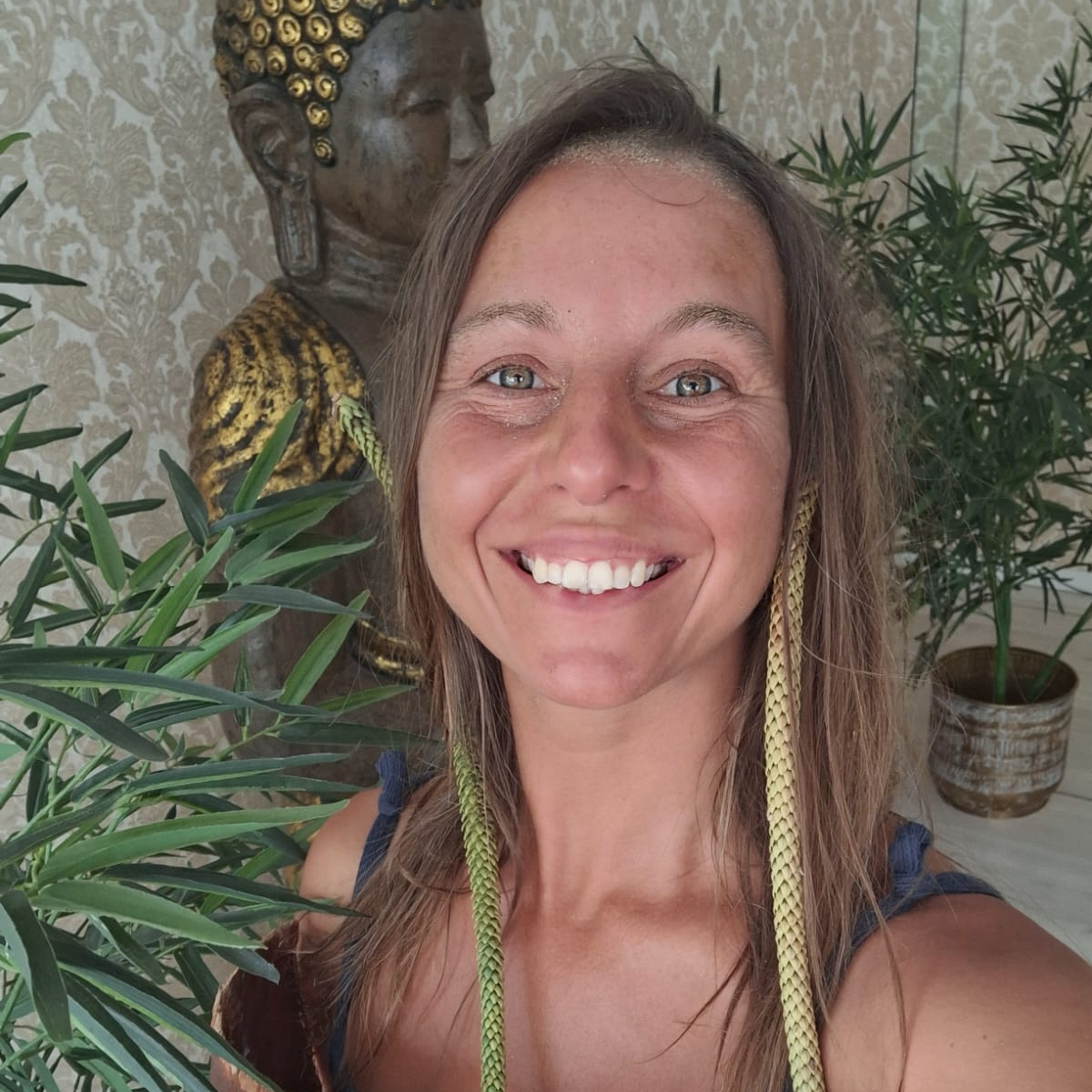 Relaxing Energetic massage 1 hour with ANDREA