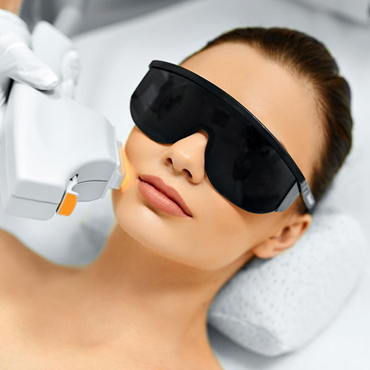 Trattamento laser fraxato viso