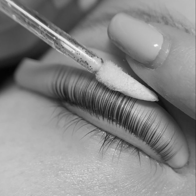 Szempilla Lifting festéssel