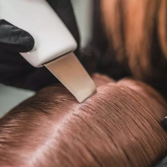 STÁVAJÍCÍ KLIENT — pokračující ošetření 1 690,- Kč - 3 790,- Kč