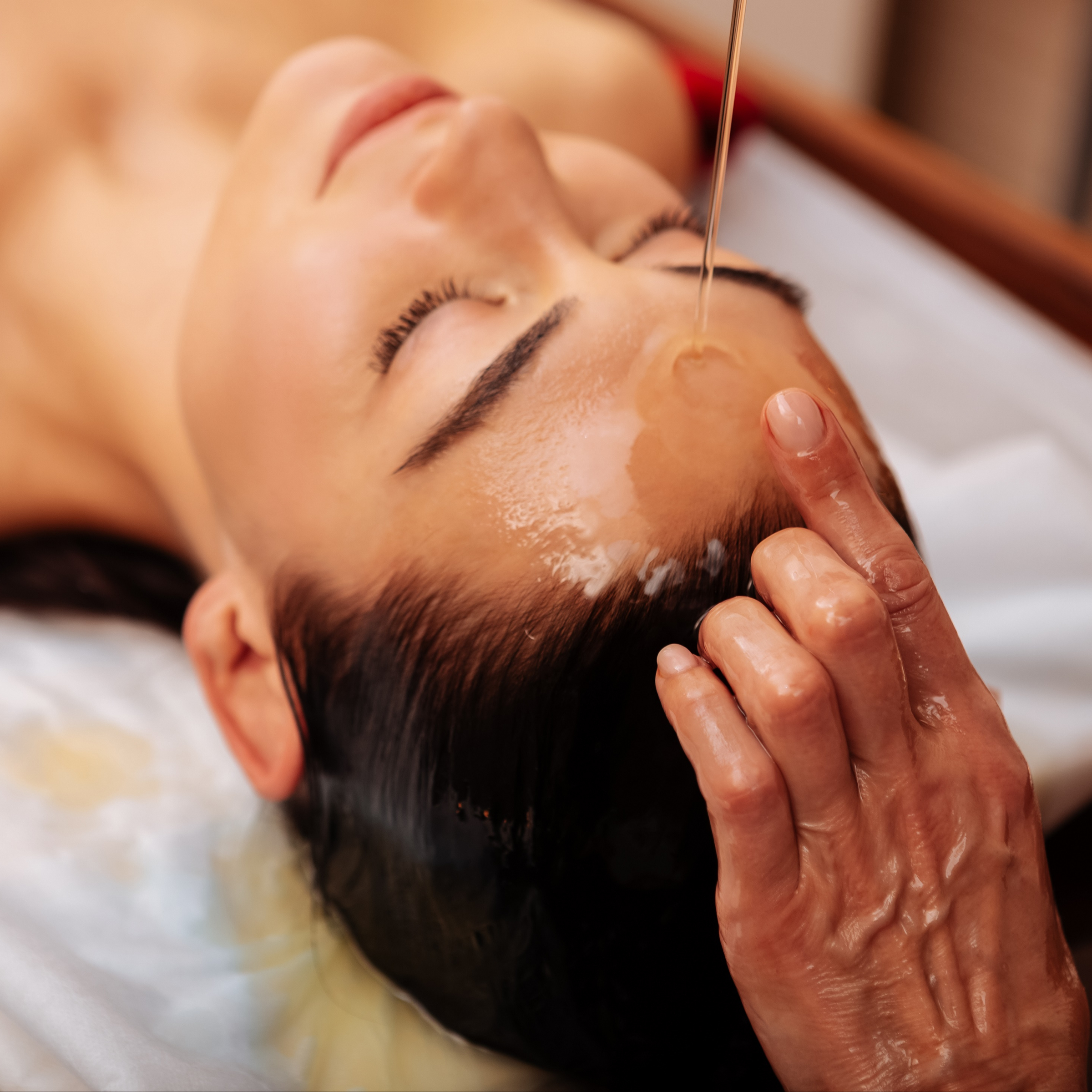 Shirodhara & čtyřruční masáž