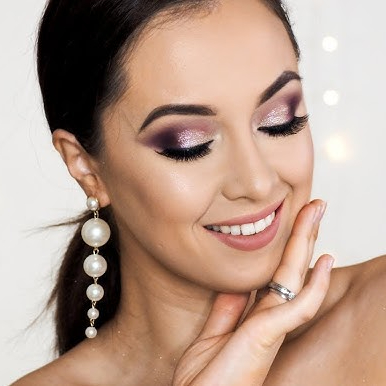 Večerní a plesové líčení