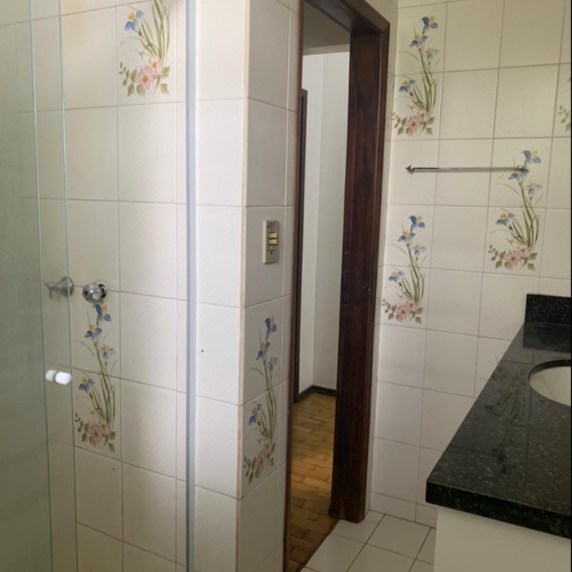 Quarto Quadruplo Família