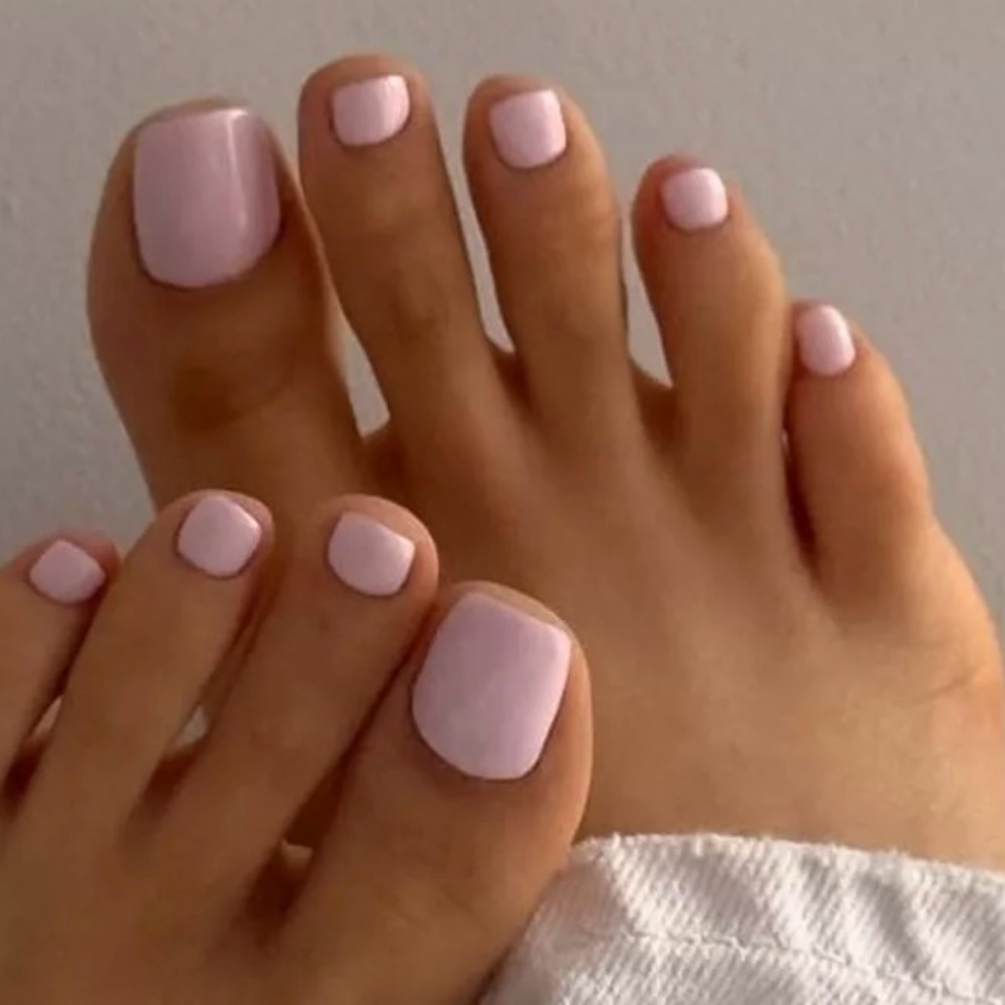 Semi-permanent pieds