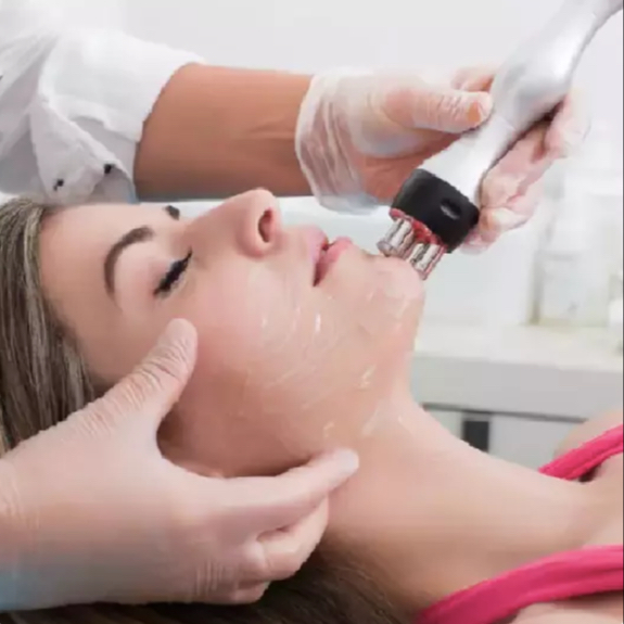 Radiofrekvence lifting obličeje + čištění a led terapie