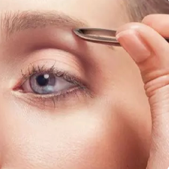 Úprava a barvení obočí