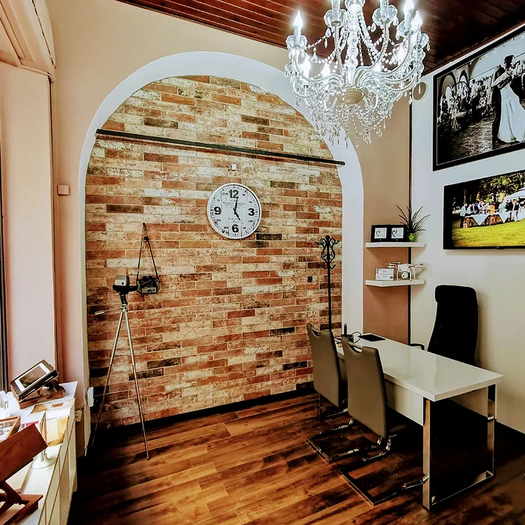 Presso il nostro negozio di Pavia in Corso Garibaldi 25\A