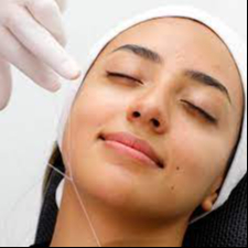 Depilación mentón hilo