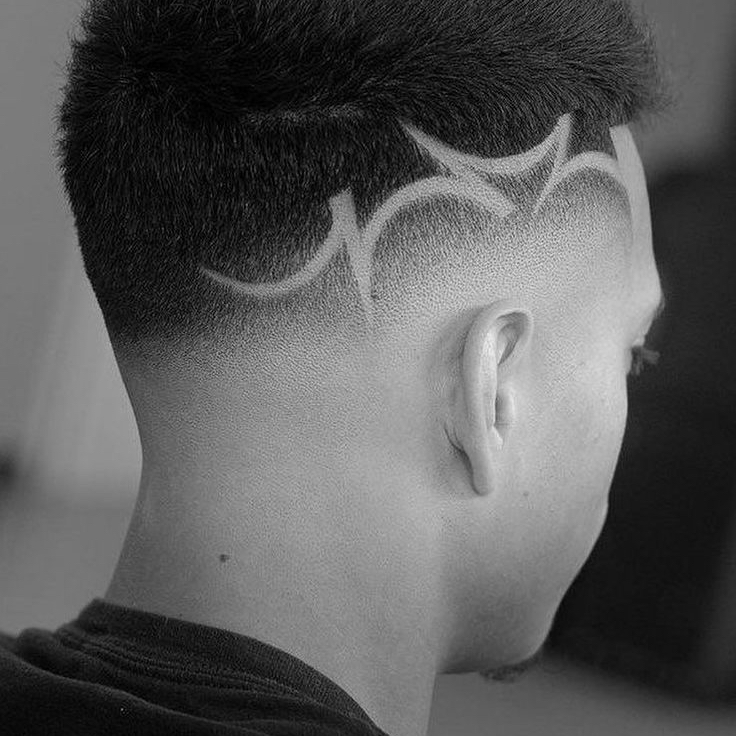 Kreatív Hajvágás (hosszabb időtartamú vágások pl.:hajtetoválás)