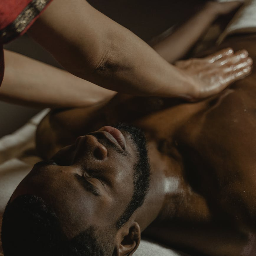 Massage Sportif/ Récupération active et profonde 1H30