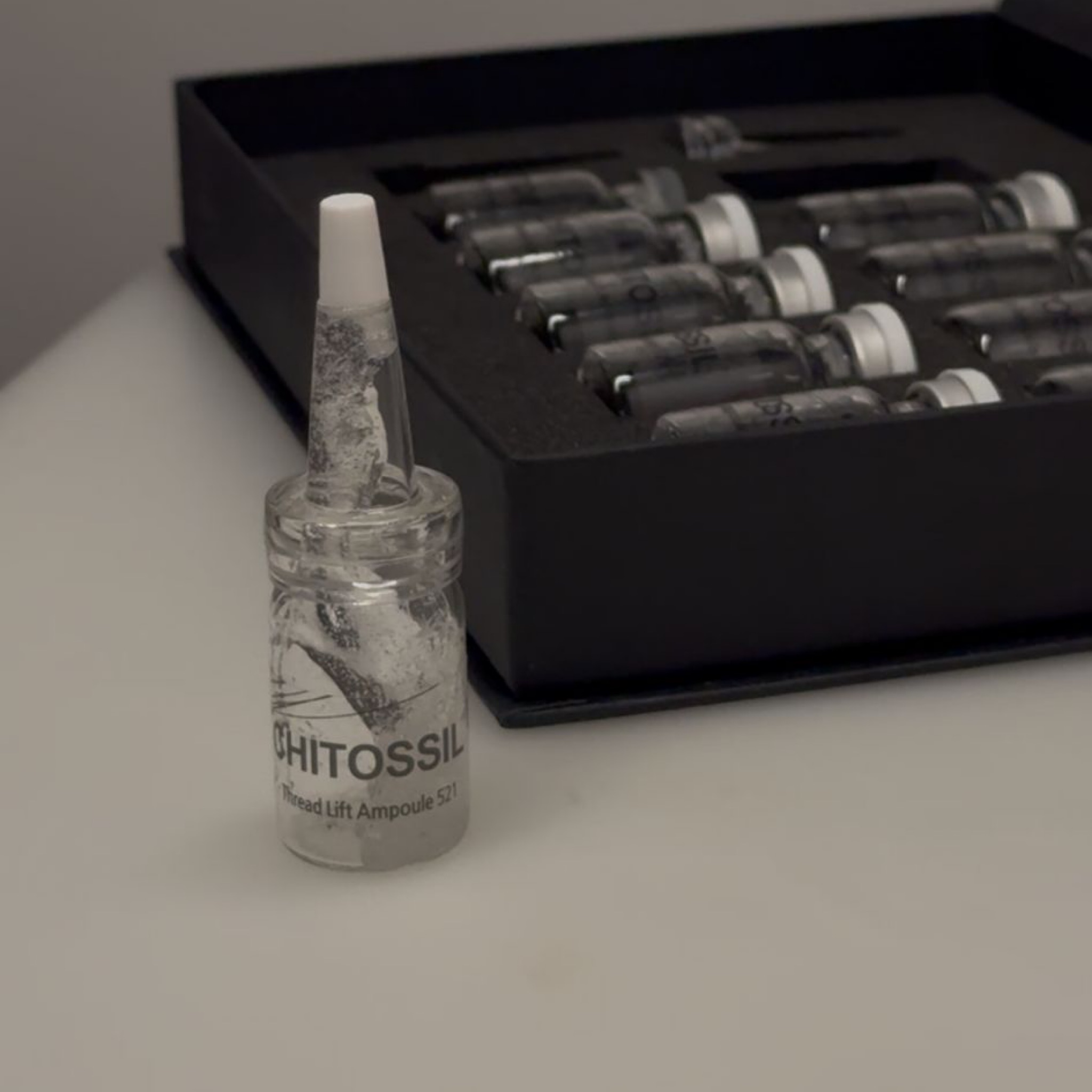 3x Prémiové ošetření tekutými nitěmi 1,5h / SLEVA1000,-