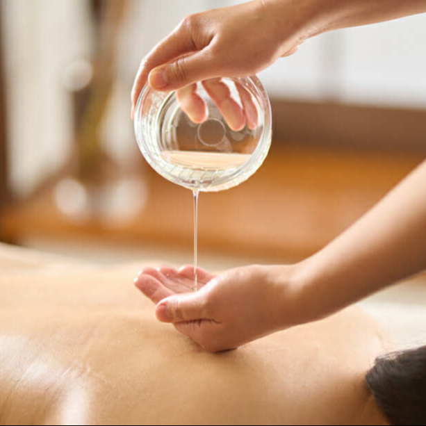 Thajská aroma olejová masáž