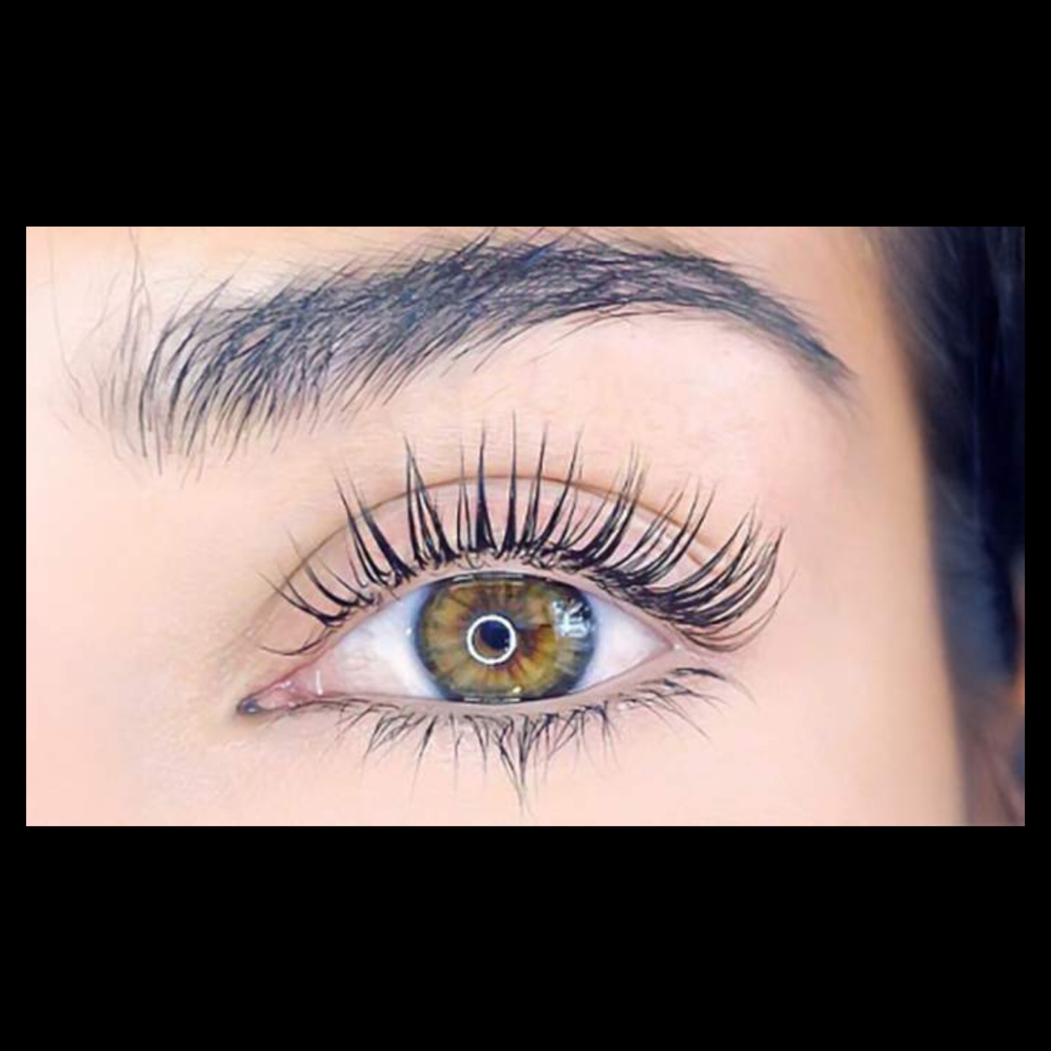 Le Duo Regard Parfait – Rehaussement & Coloration de Cils