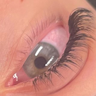 Pose Complète: Volume Mixte / Cil à cil fourni