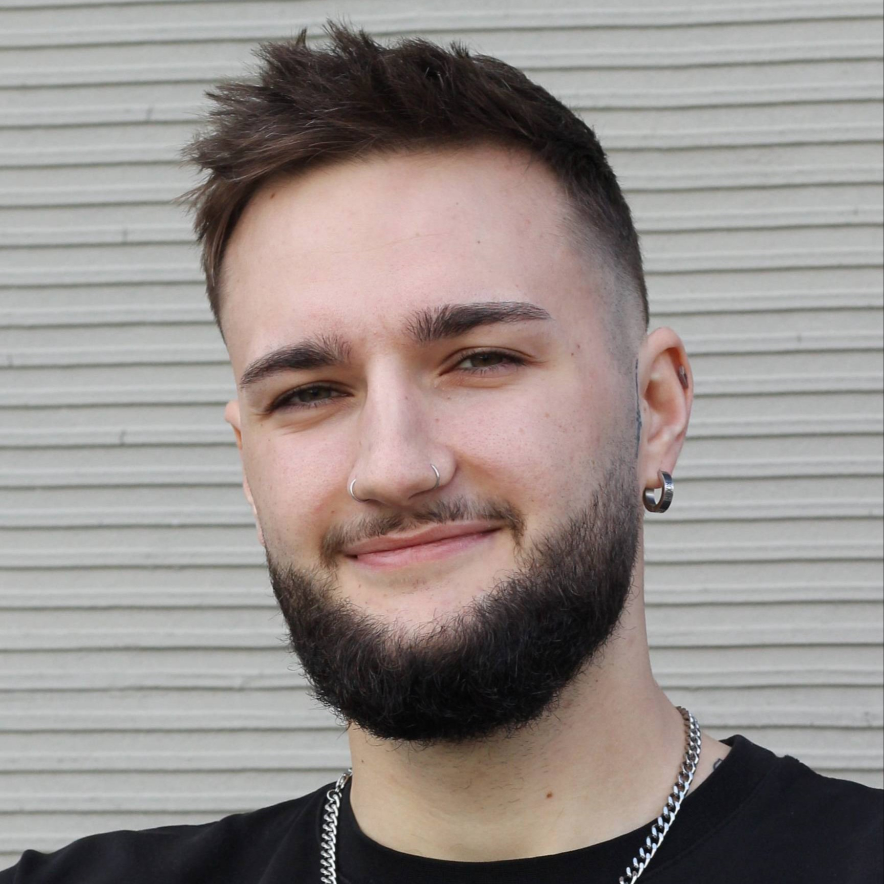 Střih + úprava vousů/Haircut + beard trim (Ricky Master Barber)