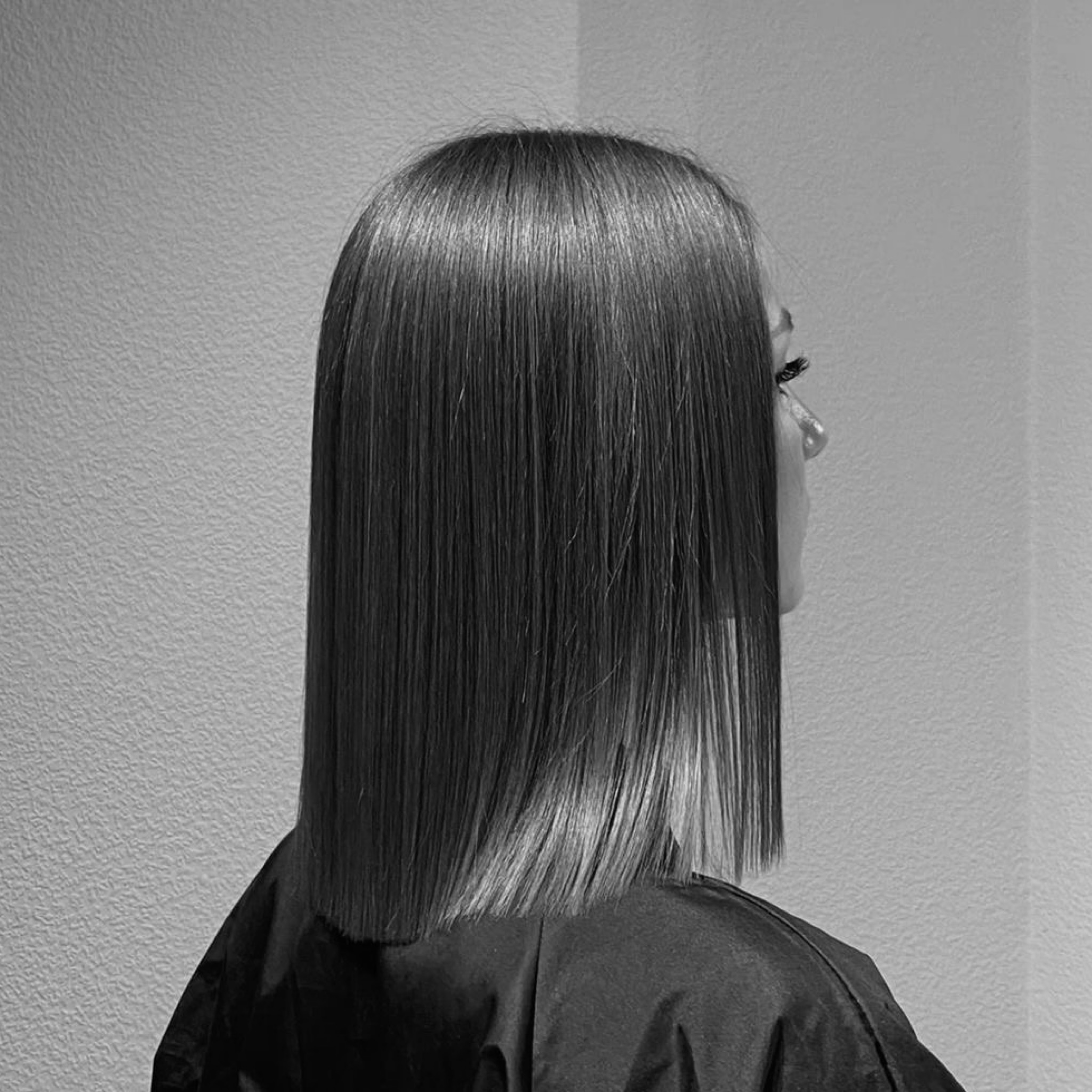 Brazilský keratin (krátké vlasy do délky 10 cm)